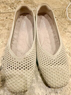 VIVAIA Women’s Cream Knit Slip-On Ballet Flats